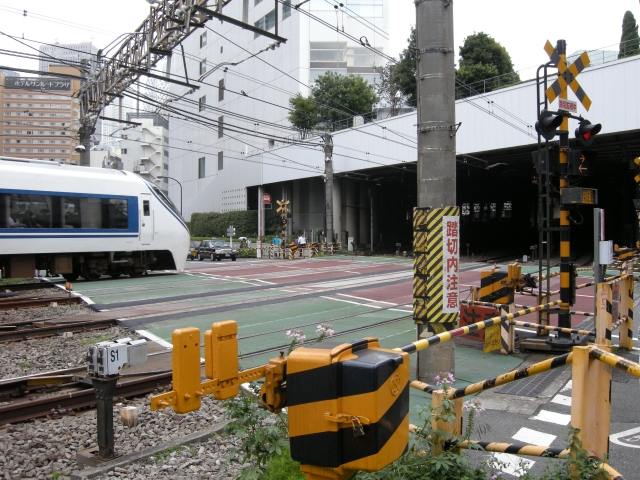 新宿1号踏切 Photo